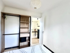 LE POULIGUEN - 1-BEDROOM APARTMENT OF 37M2 - ONE PARKING SPACE - CLOSE TO SHOPS WITHIN WALKING DISTANCE - QUIET LOCATION