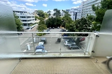 LA BAULE HYPER CENTER - 1-ROOM APARTMENT OF 21.17M2 - HIGH FLOOR - BALCONY - CLOSE TO SHOPS