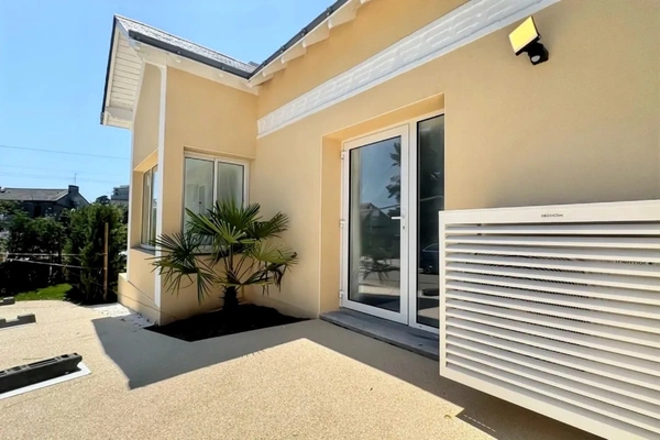 MAISON LA BAULE- GUEZY DE 81M2- 2 CHAMBRES POSSIBLE 3-PROCHE COMMERCES-GARE DE PORNICHET-PLAGE