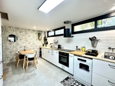 LA BAULE- APPARTEMENT DE 78M2- JARDIN 430M2-PROCHE COMMERCES ET PLAGES À PIED DE PORNICHET- GRANDE CAVE