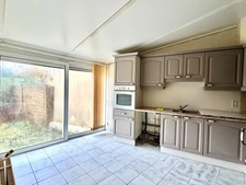 SAINT NAZAIRE-MAISON DE 57m2-3 PIÈCES-TERRAIN 261m2-GARAGE-PLACES DE PARKING POSSIBLE PROFESSIONNEL