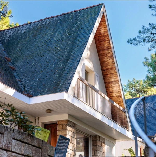 LA BAULE-MAISON 216 M² – TERRAIN 1 160 M² – JARDIN-CAVE-DEPENDANCE -GARAGE-À PROXIMITÉ DE LA PLAGE ET DES COMMERCES DE L'AV L'AJARRIGE