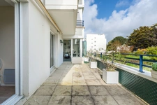 Appartement à vendre 4 pièces de 102m² LA BAULE ESCOUBLAC (44) FACE MER