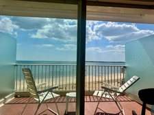 27M² STUDIO - 8M² TERRACE - SEA FACING - TOP FLOOR - ACQUABAULE DISTRICT - OUTDOOR PARKING SPACE