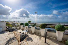 Appartement à vendre 4 pièces de 102m² LA BAULE ESCOUBLAC (44) FACE MER