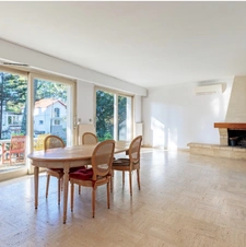 LA BAULE-MAISON 216 M² – TERRAIN 1 160 M² – JARDIN-CAVE-DEPENDANCE -GARAGE-À PROXIMITÉ DE LA PLAGE ET DES COMMERCES DE L'AV L'AJARRIGE