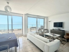 LA BAULE-QUARTIER LAJARRIGE-DERNIER ÉTAGE-FACE MER-APPARTEMENT 89M2-TERRASSE31M2-GARAGE-2 CAVES-COMMERCES ET PLAGES A PIED