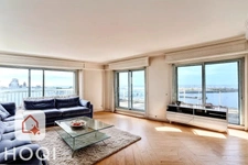 PORNICHET - 85m² APARTMENT - 6TH AND TOP FLOOR - SEA FACING - 50m² TERRACE - 2 PARKING SPACES