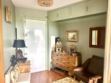LA BAULE LES PINS – 69 M² APARTMENT ON A HIGH FLOOR WITH A 25 M² TERRACE – GARAGE – CELLAR – OPEN VIEWS OF GREENLAND – SHOPS WITHIN WALKING DISTANCE