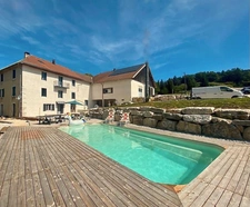 Propriete à vendre 8 pièces HAUTEVILLE LOMPNES (01)