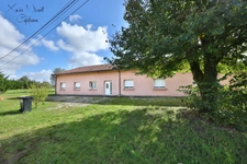 Maison à vendre 8 pièces proche de SAINT TRIVIER DE COURTES (01)