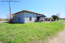 Maison 5 pièces – 140 m² Terrain 724m²– Corps de ferme Bressan à finir de rénover 🏡✨