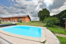 House for sale 10 rooms near MONTREVEL EN BRESSE (01)