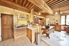 Maison à vendre 6 pièces proche de LESCHEROUX (01)