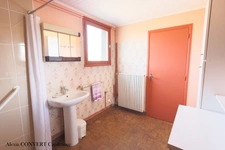 Ferme à vendre 4 pièces 133m², beau potentiel SAINT JULIEN SUR REYSSOUZE (01)