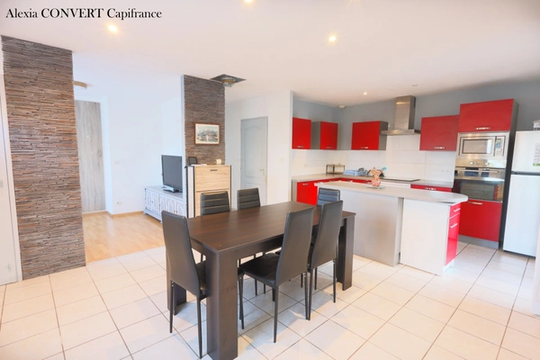 Maison à vendre 4 pièces 67.85m² terrain 415m² proche centre SAINT TRIVIER DE COURTES (01)