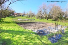 🌿 UN TERRAIN, DE MULTIPLES POSSIBILITÉS 4045m² constructible proche du village !!!