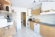 Appartement T3 de 72.6m² rénové, lumineux avec cave et stationnement