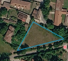 Terrain à vendre 790m² hors lotissement proche centre village  FOISSIAT (01)