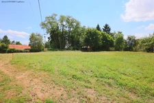 Terrain à vendre 610m² à FOISSIAT proche centre village (01)