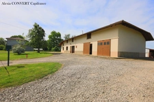 Ferme à vendre 4 pièces 133m², beau potentiel SAINT JULIEN SUR REYSSOUZE (01)