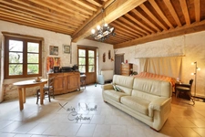Maison à vendre 6 pièces proche de SAINT TRIVIER DE COURTES (01)