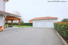 Maison à vendre 5 pièces BRESSE VALLONS, terrain 729m² 