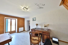 Maison à vendre 11 pièces proche de MARBOZ (01)
