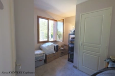 Maison à vendre 6 pièces MEZERIAT (01) plain pied, 910m² terrain , 5 chambres !!!