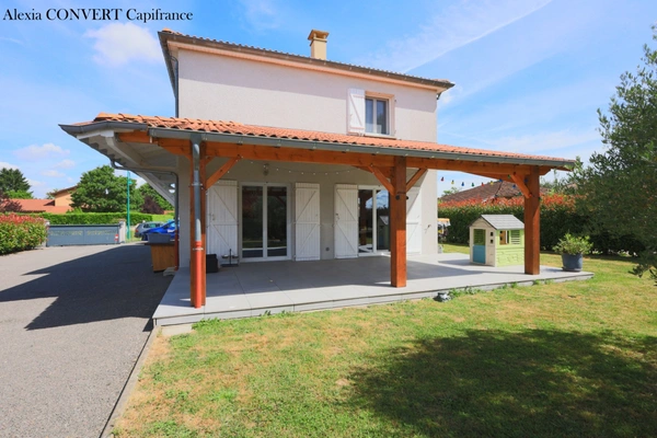 Maison à vendre 5 pièces BRESSE VALLONS, terrain 729m² 