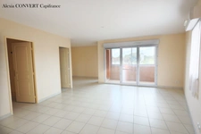 Appartement à vendre 5 pièces garage+ cave + parking BOURG EN BRESSE (01)