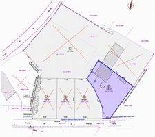 Dépendance 115m² avec 946m² de terrain proche centre village Foissiat