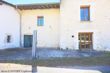 Maison familiale 5 chambres, 211m², terrain 511m² avec ses pierres charmantes