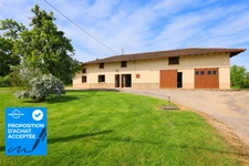 Ferme à vendre 4 pièces 133m², beau potentiel SAINT JULIEN SUR REYSSOUZE (01)