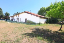 Ferme Rénovée à vendre 6 pièces 249m² SAINT DENIS LES BOURG (01)