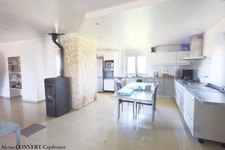 Maison 5 pièces – 140 m² Terrain 724m²– Corps de ferme Bressan à finir de rénover 🏡✨