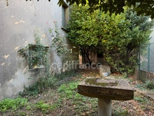 Maison ancienne en pierre de 117 m² avec vastes combles et grange en pierre