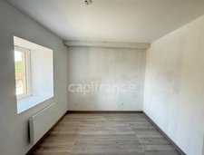 The charm of the old, the comfort of the modern – Renovated house of 124 m² in Saint-Maurice-de-Satonnay