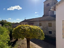Maison ancienne en pierre de 117 m² avec vastes combles et grange en pierre