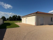 Maison contemporaine de 2024 – 133 m² – 3 chambres – Terrain 781 m² hors lotissement 