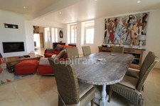 Charming residence with swimming pool in the heart of the Côte Chalonnaise