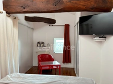 Maison en pierre avec vue exceptionnelle – Vire (71260)