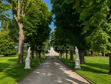 Domaine de Montiernoz – 18th century castle and its park (Ain)
