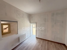 The charm of the old, the comfort of the modern – Renovated house of 124 m² in Saint-Maurice-de-Satonnay