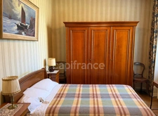 Maison ancienne en pierre de 117 m² avec vastes combles et grange en pierre