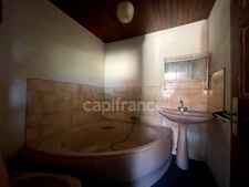 Maison à vendre 6 pièces ALTILLAC (19)