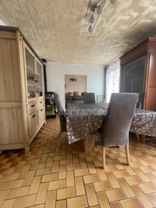 Dpt  (19), à vendre  maison T6   