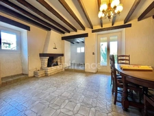 Ensemble immobilier 7 pièces avec fort potentiel à Jugeals-Nazareth 19500 