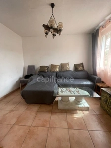 Dpt  (19), à vendre  maison T6   