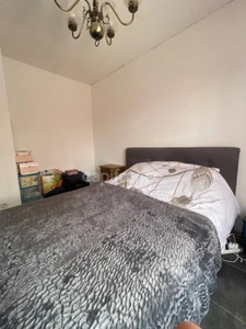 Dpt  (19), à vendre  maison T6   